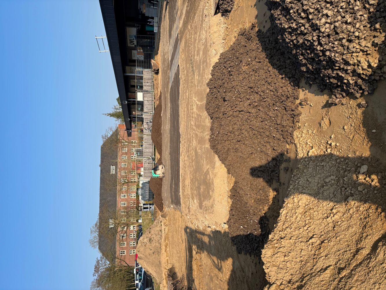 20260416_Parkeerplaats8.jpg (348 KB)